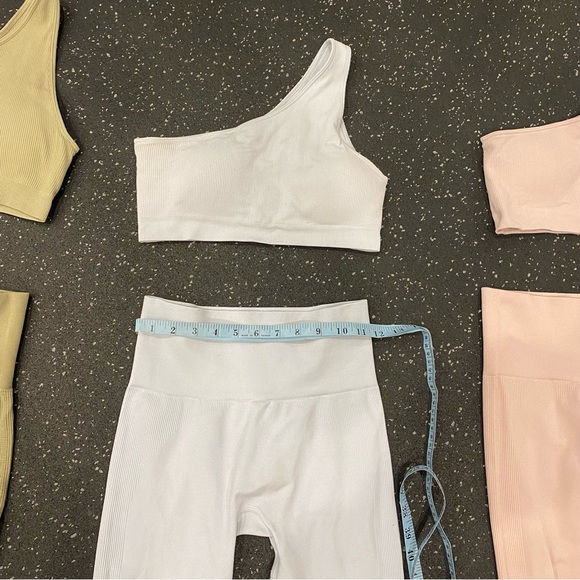Ribbed workout set one shoulder so flattering size small - Picture 3 of 6